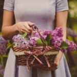 การเลือกกระเช้าดอกไม้ มีประโยชน์และข้อเสียอย่างไรบ้าง ?