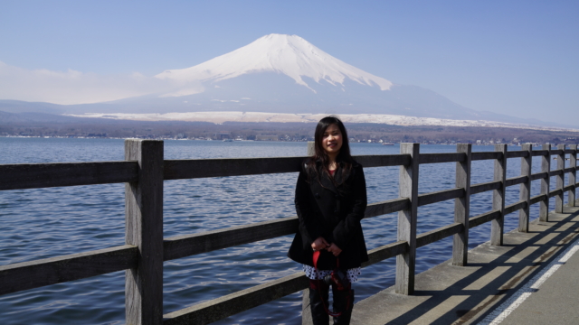 ภูเขาไฟฟูจิ (富士山): สัญลักษณ์แห่งความงามอันศักดิ์สิทธิ์ของญี่ปุ่น